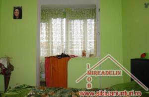 VINDEM APARTAMENT 3 CAMERE,  ZONA MIHAI VITEAZU