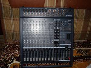 PowerMixer YAMAHA EMX 5000-12