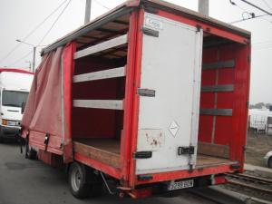 IVECO Daily 35C13 - 2.8 HDI 130 CP Autoutilitara cu prelata