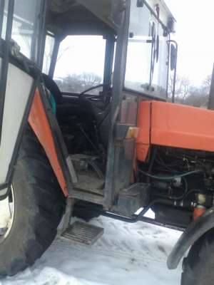 Vind Tractor UTB 703 DTC Import