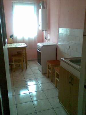 vand garsoniera in Blaj,  etaj intermediar