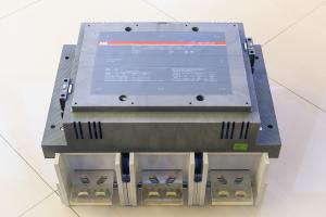 Vand contactori marca ABB-Suedia