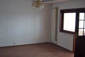 DUPLEX  DE INCHIRIAT BDUL TOMIS P+1
