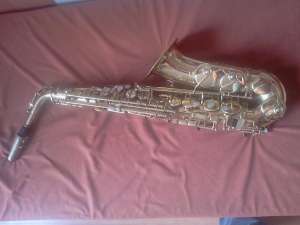 Vand saxofon alto Jupiter