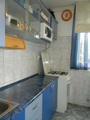 apartament 3 camere foarte calduros