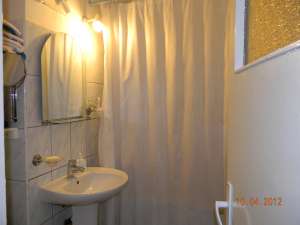 apartament 3 camere foarte calduros