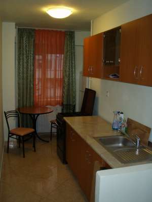 Inchiriez garsoniera lux str. Matei Basarab