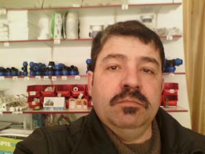 caut loc de munca in comert