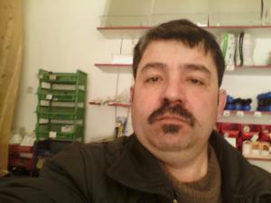 caut loc de munca in comert