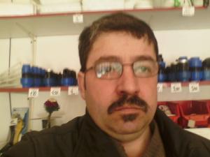 caut loc de munca in comert