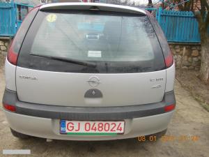 Dezmembrez Opel Corsa C 1.7 DTI 75 cai din 2003