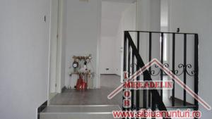 INCHIRIEM APARTAMENT LA CASA,   CARTIERUL TINERETULUI