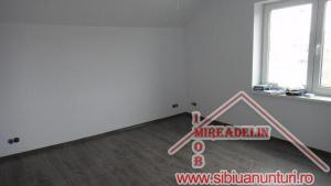 INCHIRIEM APARTAMENT LA CASA,   CARTIERUL TINERETULUI