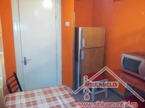 INCHIRIEM APARTAMENT LA CASA,  2 CAMERE,  SOS. ALBA IULIA