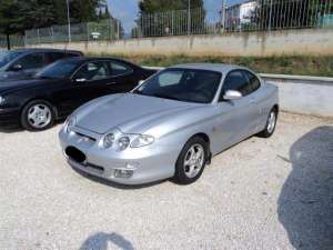 Vand oglinzi Hyundai Coupe,  motor 1.6 benzina,  an 2000