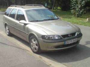 Dezmembrez Opel Vectra B,  anul 2000