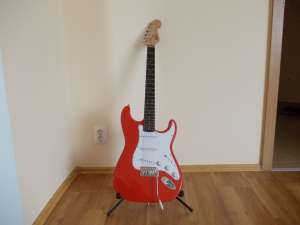 Chitara Squier by Fender