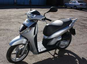 Motoscutere import