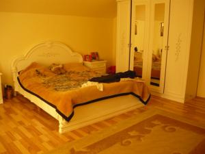 Vanzare pensiune 3* Brasov,   10 camere