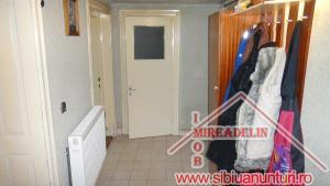 VAND CASA D+P 4 CAMERE,    ZONA GARII