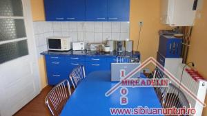 VAND CASA D+P 4 CAMERE,    ZONA GARII