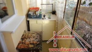 INCHIRIEZ APARTAMENT 2 CAMERE  zona Interex