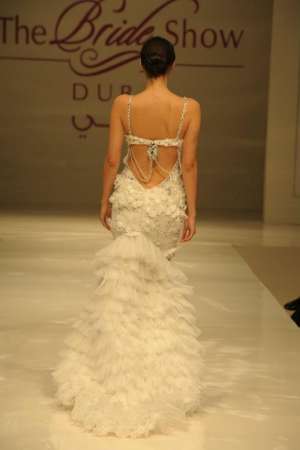 V�nd Rochie de Mireasa Laura Olteanu model 2012-2013