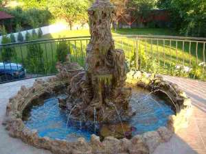 cascade si fantani arteziene