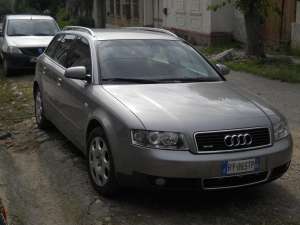 cumpar audi avariat , inmatriculat an romania , , doar pt acte