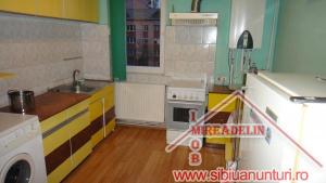 INCHIRIEZ APARTAMENT 2 CAMERE Zona Rahova