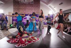 dansatoare de dans oriental berlly dance