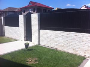 Patra placare soclu ROCAS DEOR