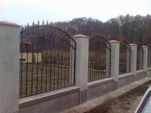 FIER FORJAT, GARDURI,  BALOSTRADE,  PORTI,  CONFECTII METALICE