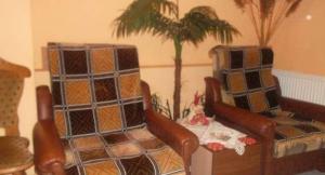 Apartament 3 camere,  Bradet,  et int