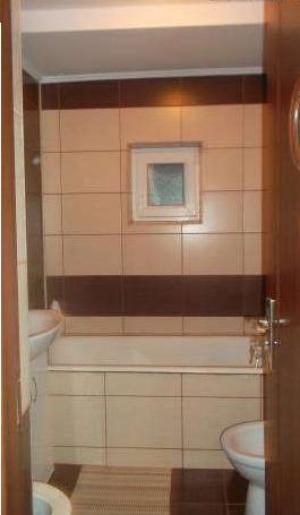 Apartament 3 camere,  Bradet,  et int