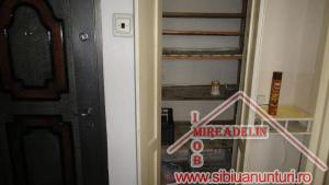 INCHIRIEZ APARTAMENT 3 camere,    zona ULTRACENTRALA,   VASILE MILEA