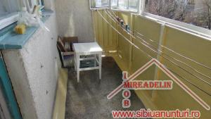 INCHIRIEZ APARTAMENT 3 camere,    zona ULTRACENTRALA,   VASILE MILEA