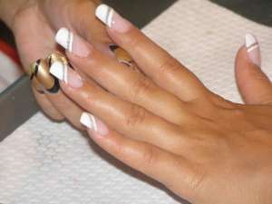 unghii  cu gel,    extensii,    iasi