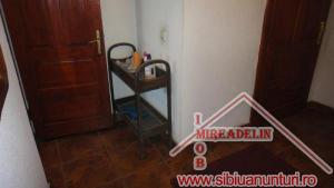 INCHIRIEZ APARTAMENT 2 camere,    zona CALEA DUMBRAVII
