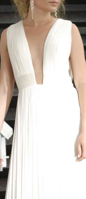 Lucia Maria Hohan,  rochie de mireasa