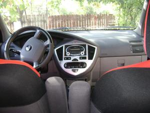 URGENT Kia Carens 2006 1.9 diesel 2600 euro variante sau cumpar acte