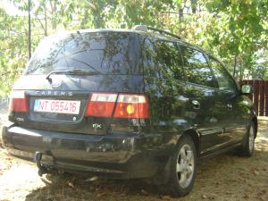 URGENT Kia Carens 2006 1.9 diesel 2600 euro variante sau cumpar acte