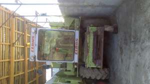 combina claas dominator85