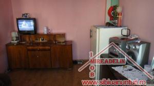 VAND APARTAMENT 2 CAMERE � TIGLARI