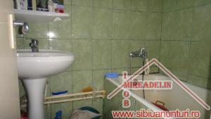 VAND APARTAMENT 2 CAMERE � TIGLARI