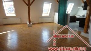 INCHIRIEZ SPATII BIROURI,    940 mp,    PIATA CLUJ
