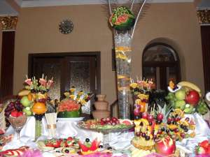 sculptura in fructe