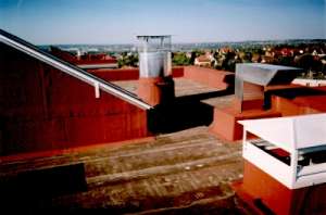 Execut lucrari de izolare a acoperisurilor plate