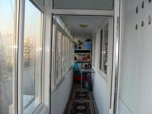 Vand/schimb apartament 2 camere 1Mai