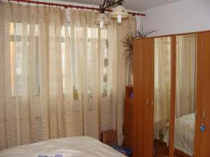 Vand/schimb apartament 2 camere 1Mai